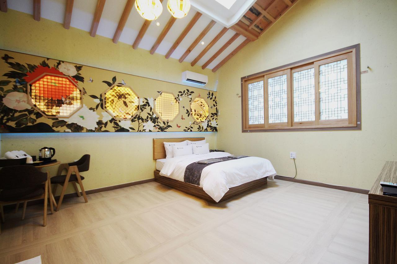 Jeonju Hanok Hotel Kung Exteriör bild